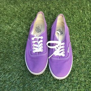Women’s lo pro Vans